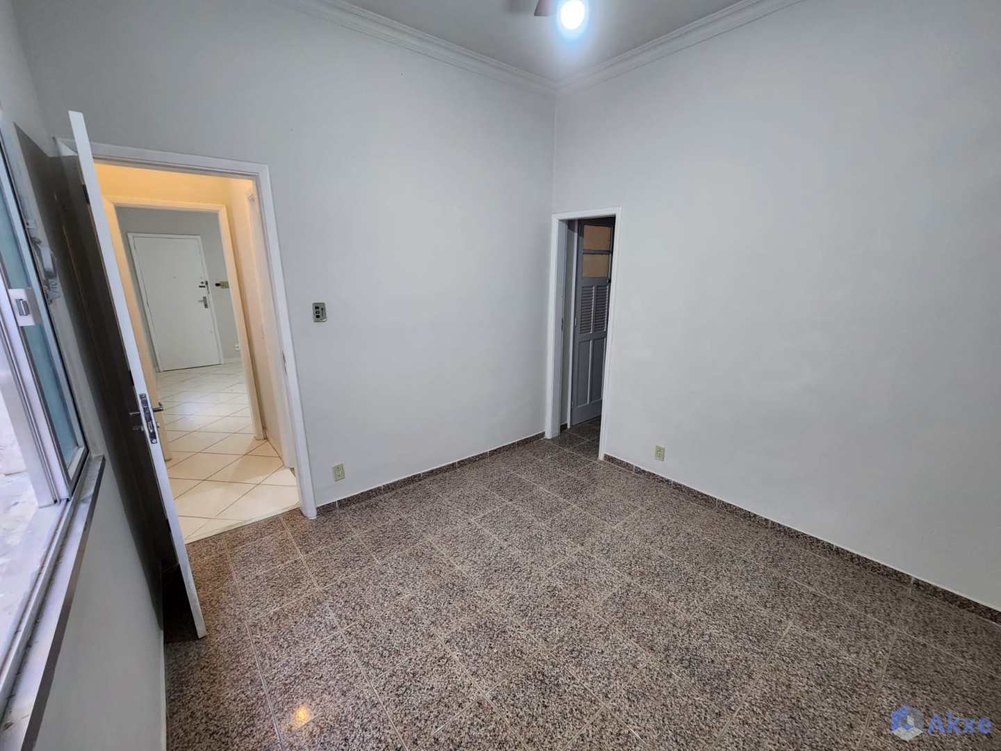 Apartamento à venda com 2 quartos, 51m² - Foto 7