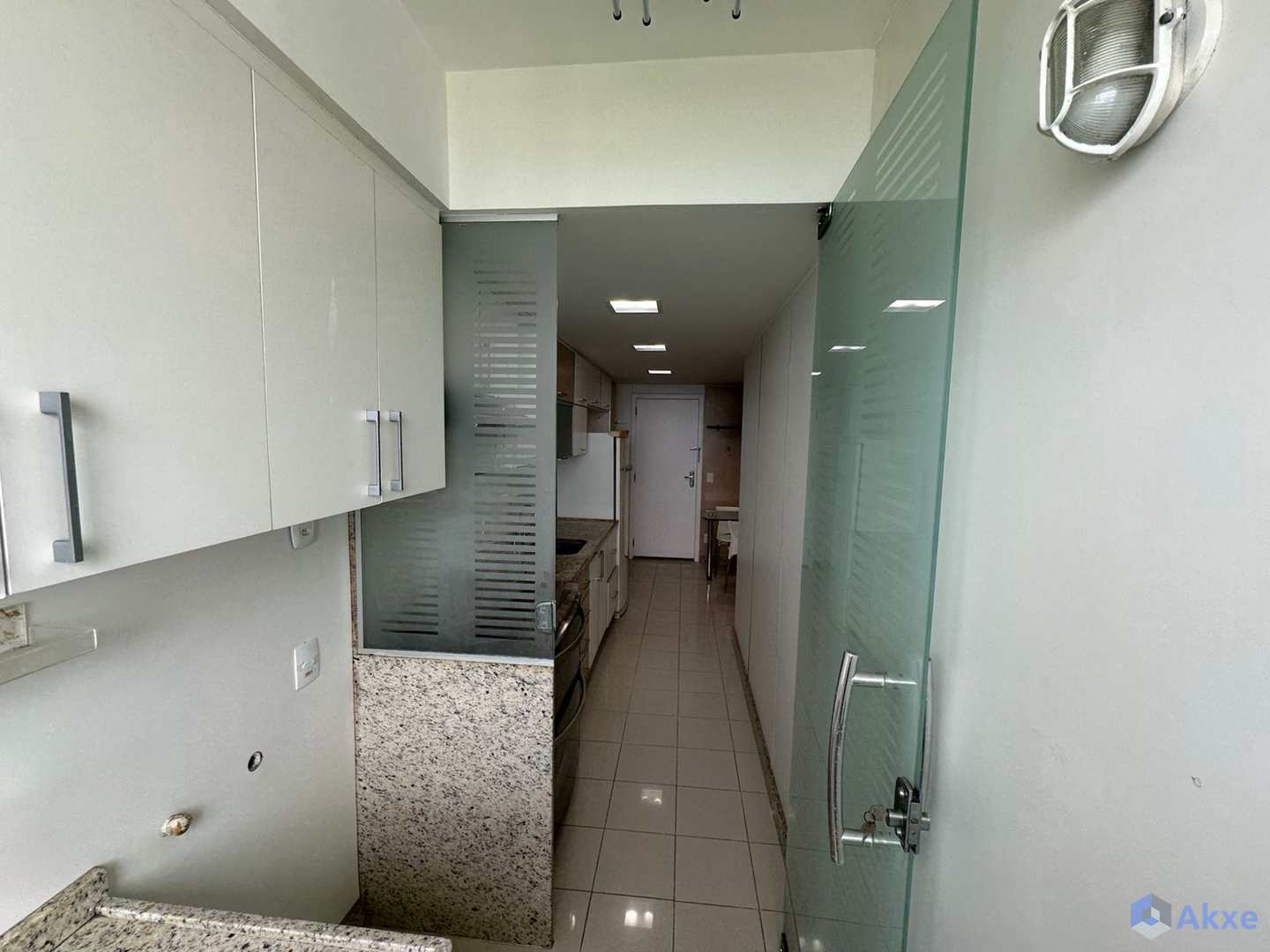 Apartamento para alugar com 3 quartos, 164m² - Foto 7