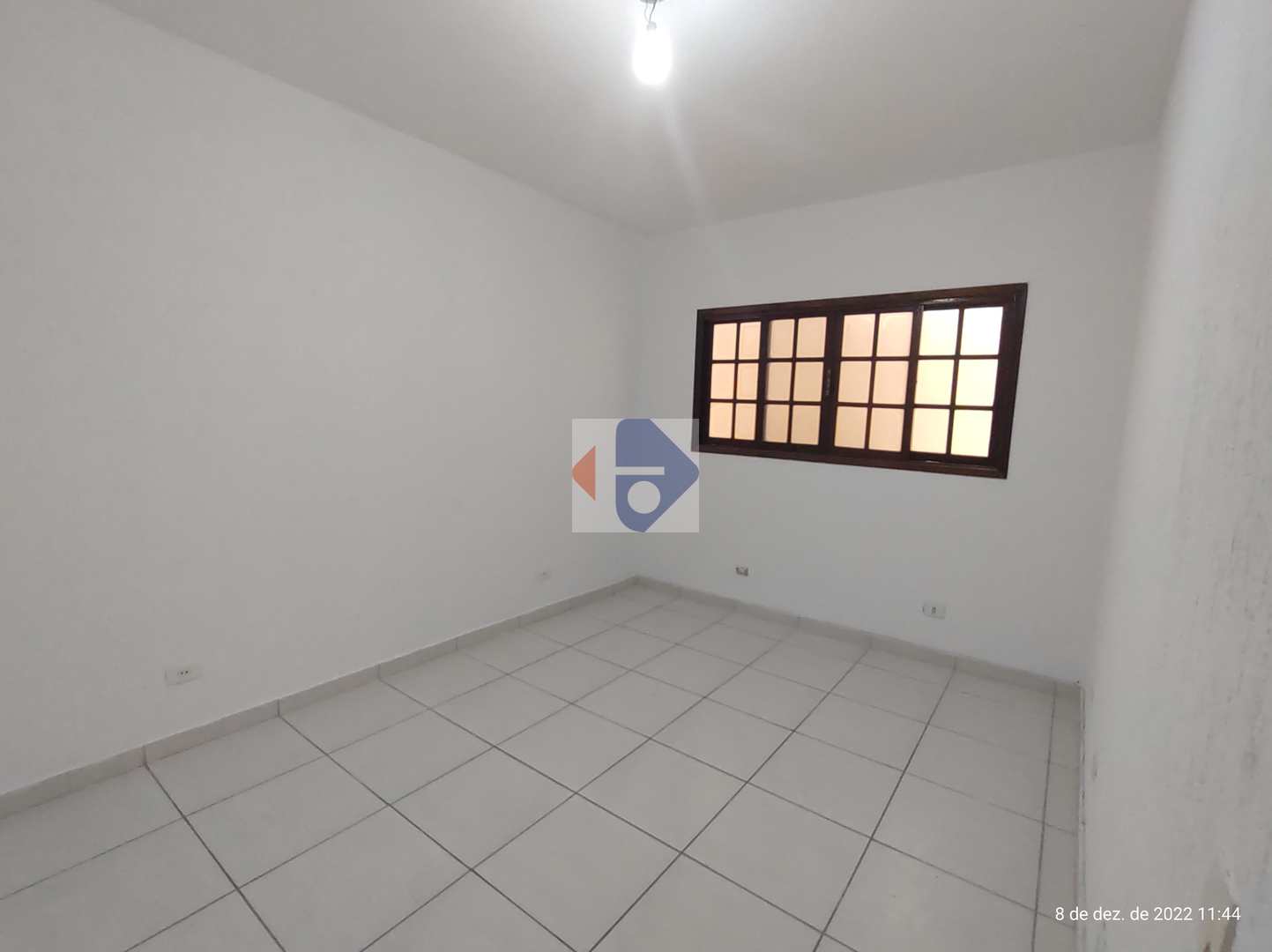 Sobrado à venda e aluguel com 3 quartos, 150m² - Foto 6