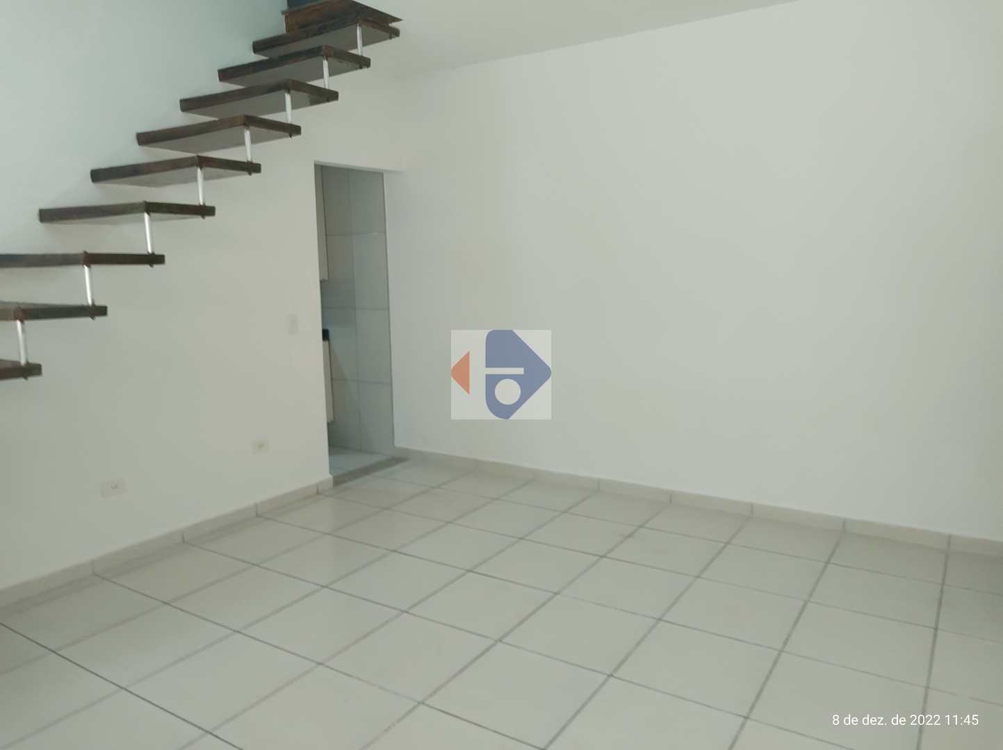 Sobrado à venda e aluguel com 3 quartos, 150m² - Foto 12