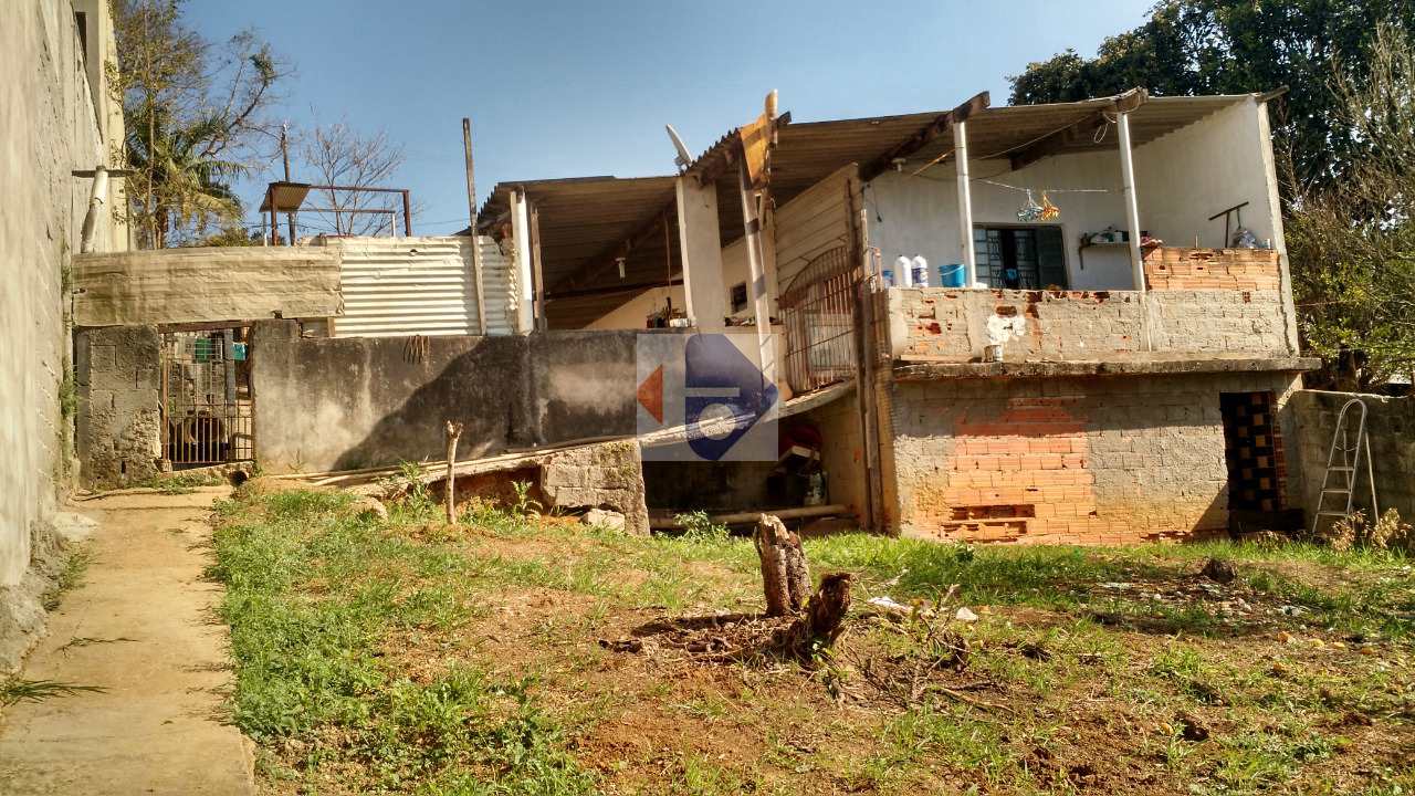 Fazenda à venda com 2 quartos, 1646m² - Foto 1