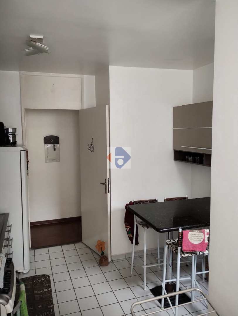 Apartamento à venda com 2 quartos - Foto 11