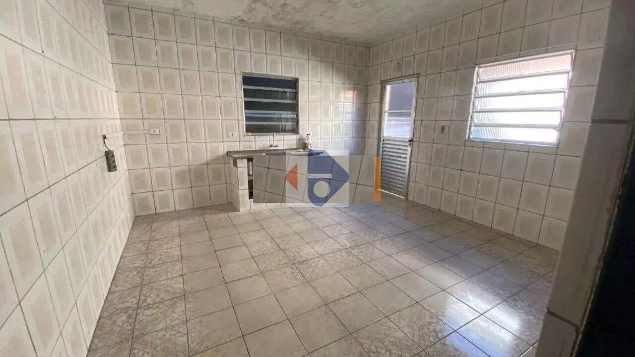 Casa à venda com 3 quartos, 250m² - Foto 13