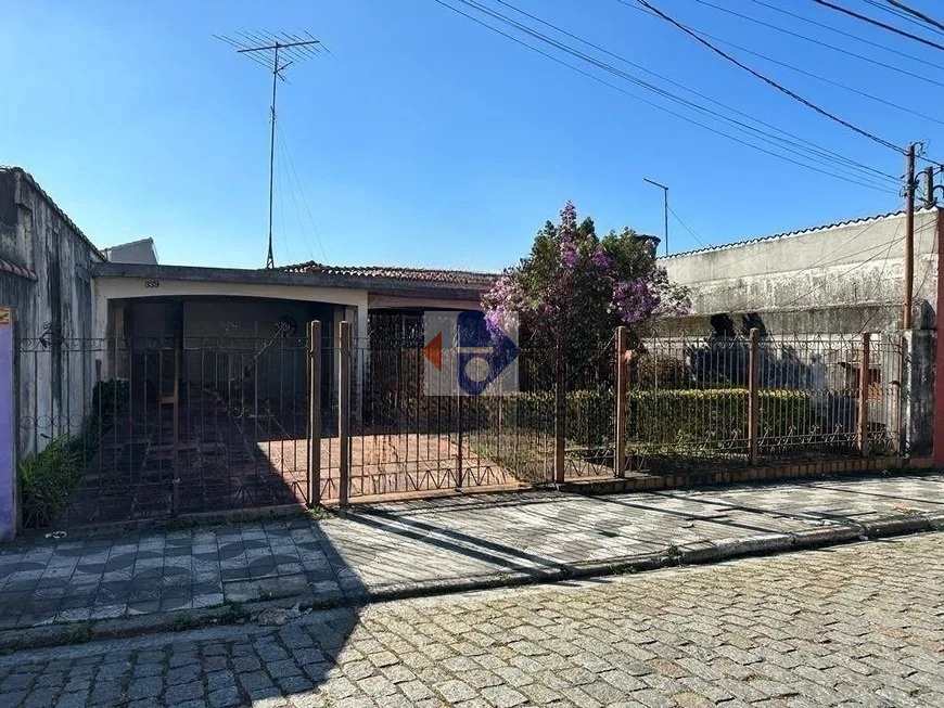 Casa à venda com 4 quartos, 645m² - Foto 1