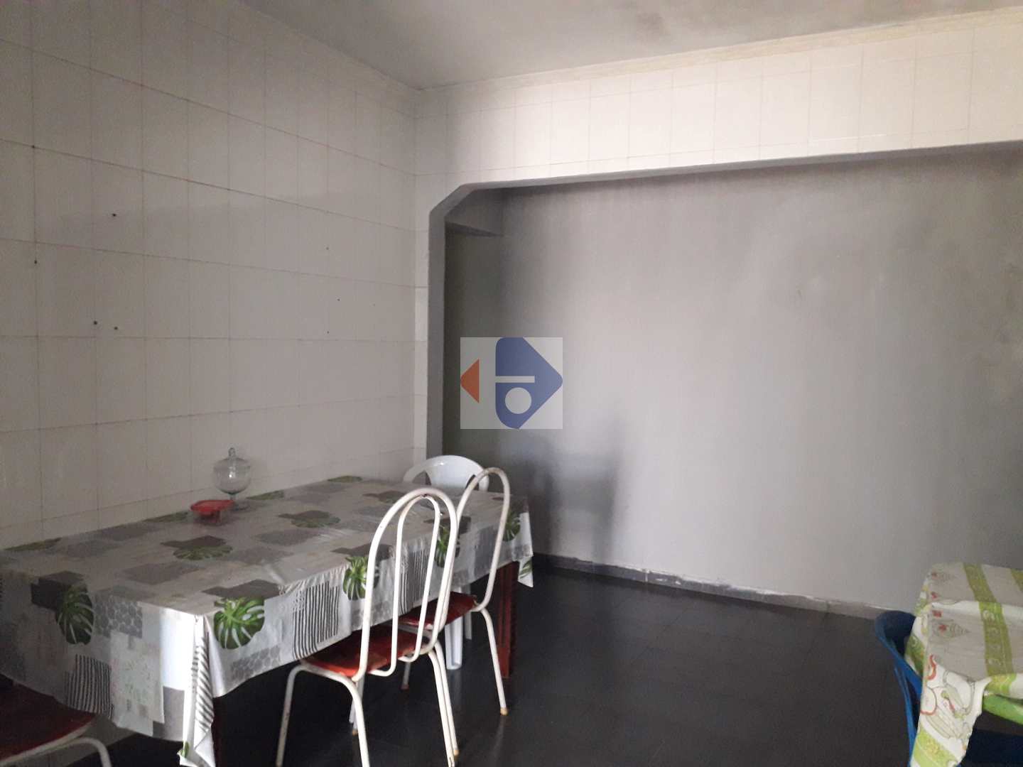 Casa à venda com 5 quartos, 550m² - Foto 4