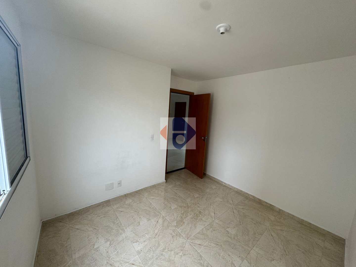 Apartamento à venda com 2 quartos, 40m² - Foto 5