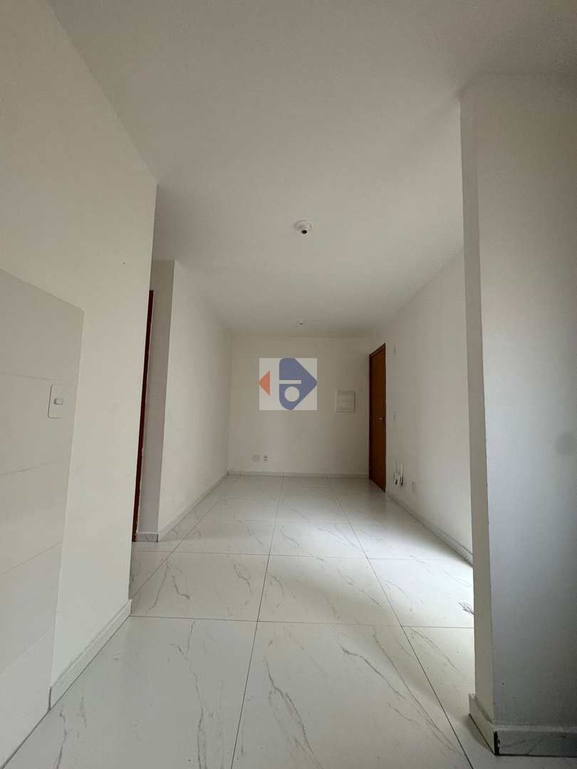 Apartamento à venda com 2 quartos, 40m² - Foto 2