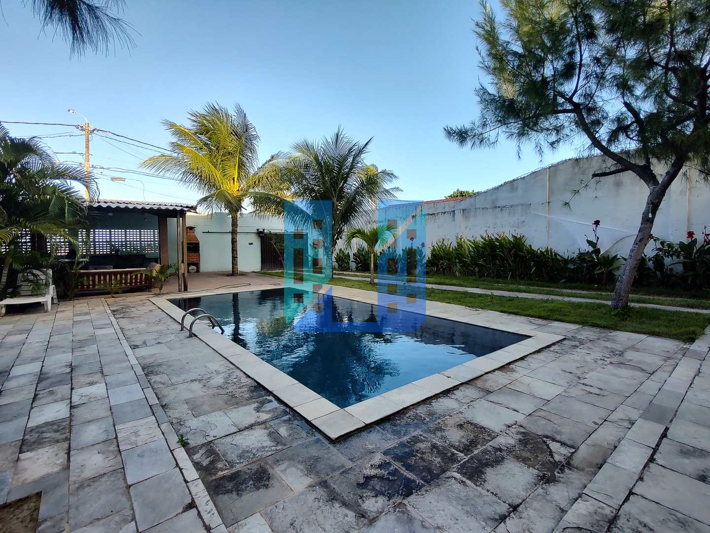 Casa à venda e aluguel com 5 quartos, 600m² - Foto 27