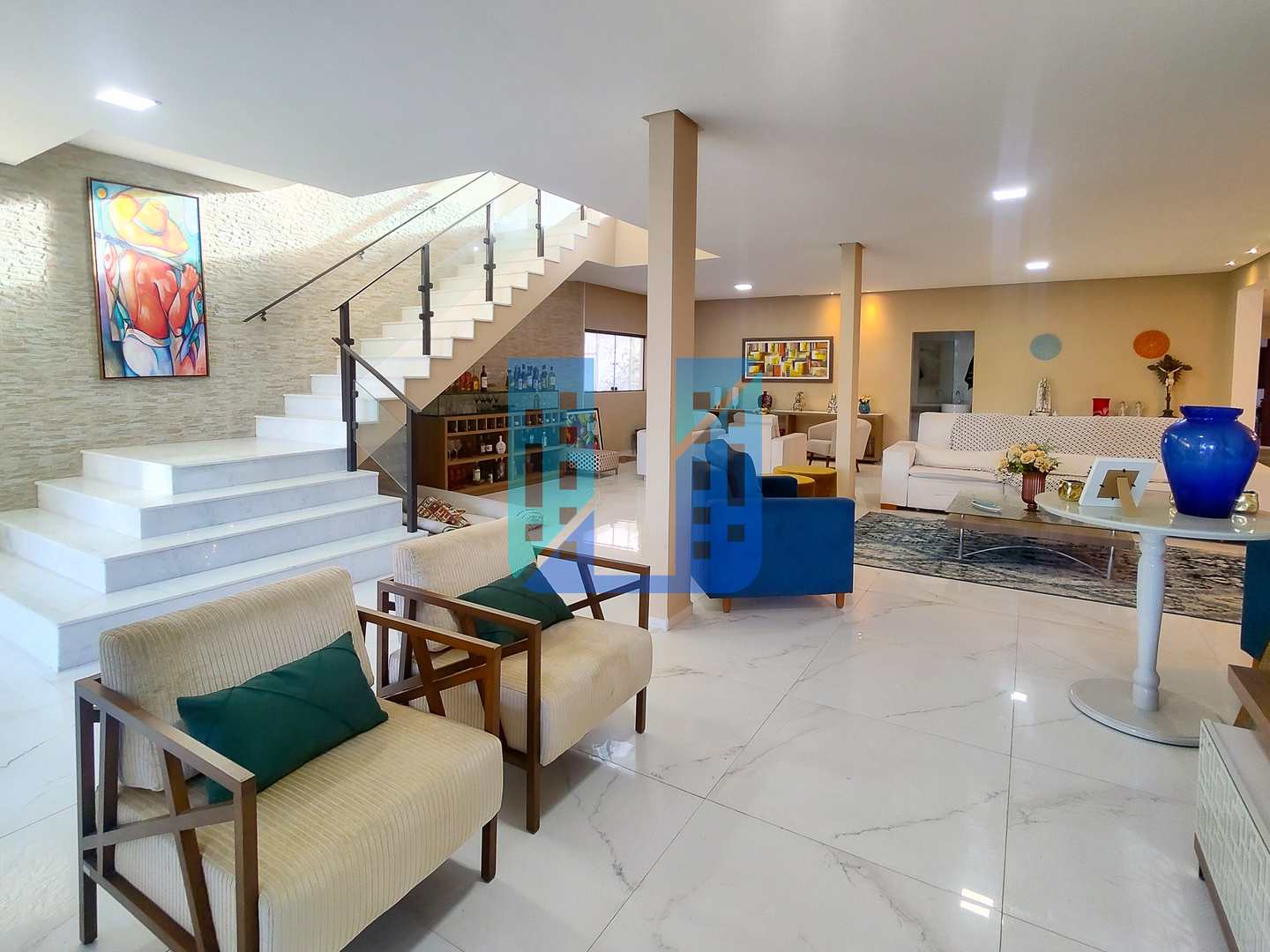 Casa à venda e aluguel com 5 quartos, 600m² - Foto 9