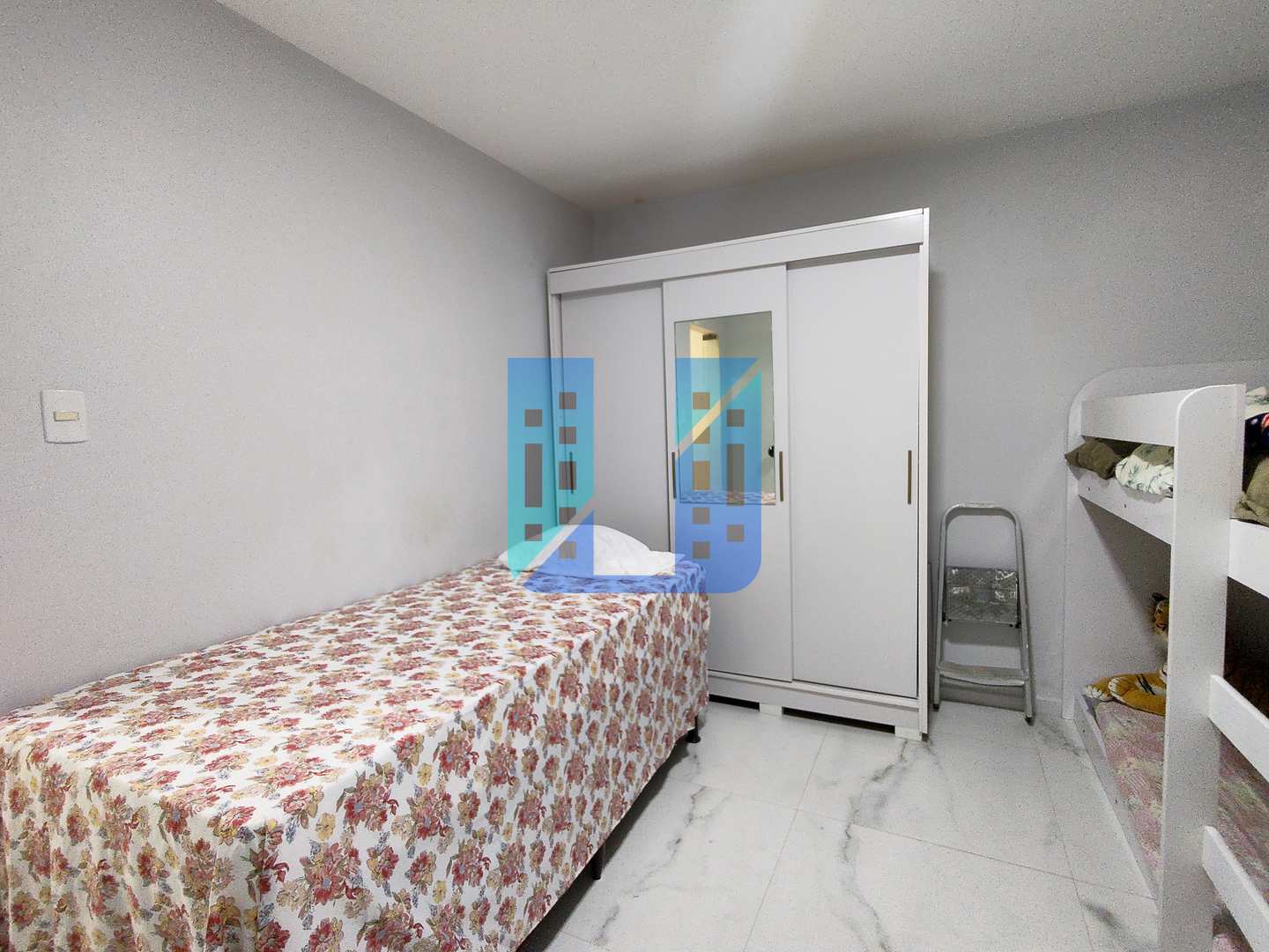 Casa à venda e aluguel com 5 quartos, 600m² - Foto 12