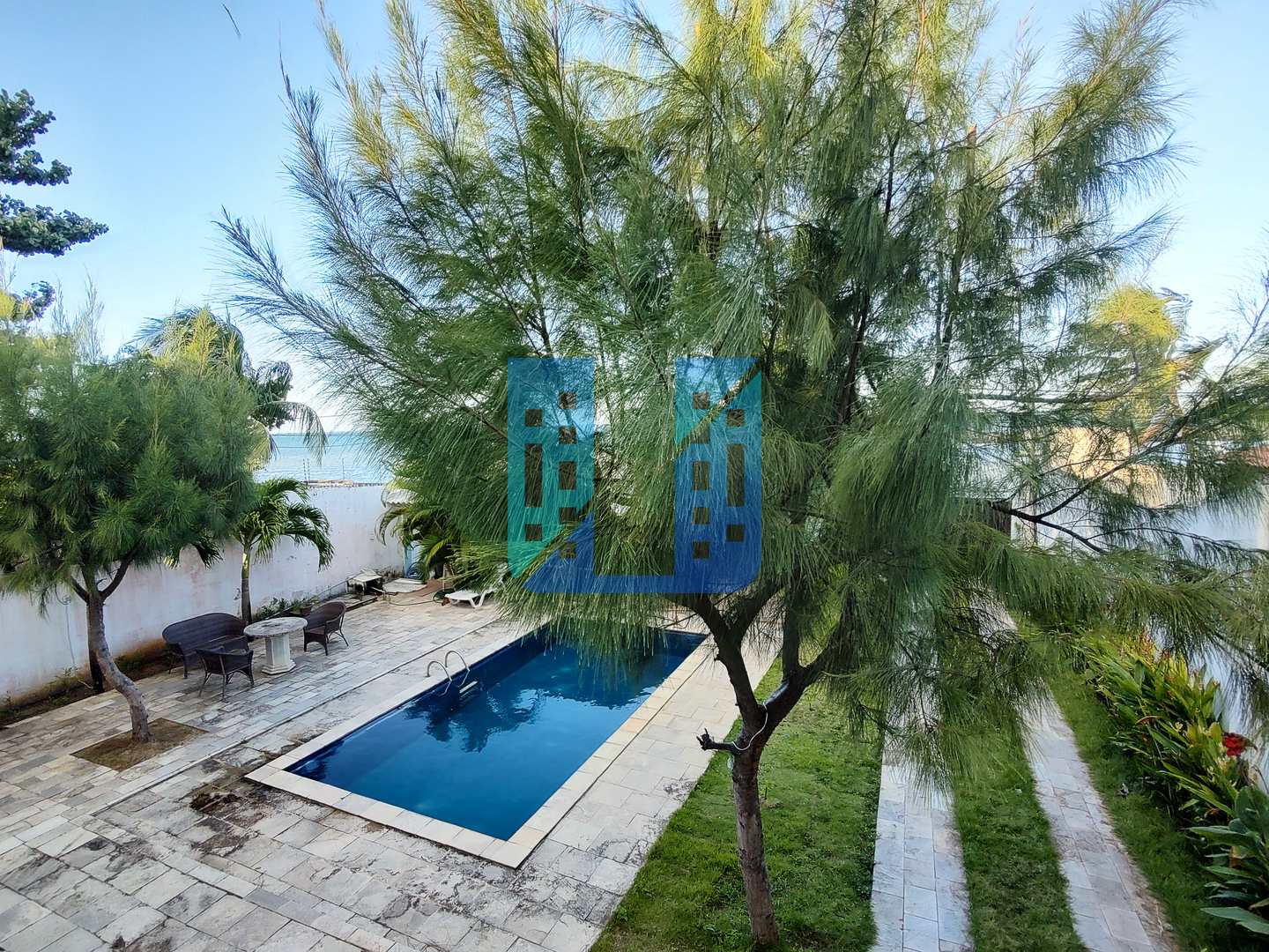 Casa à venda e aluguel com 5 quartos, 600m² - Foto 25