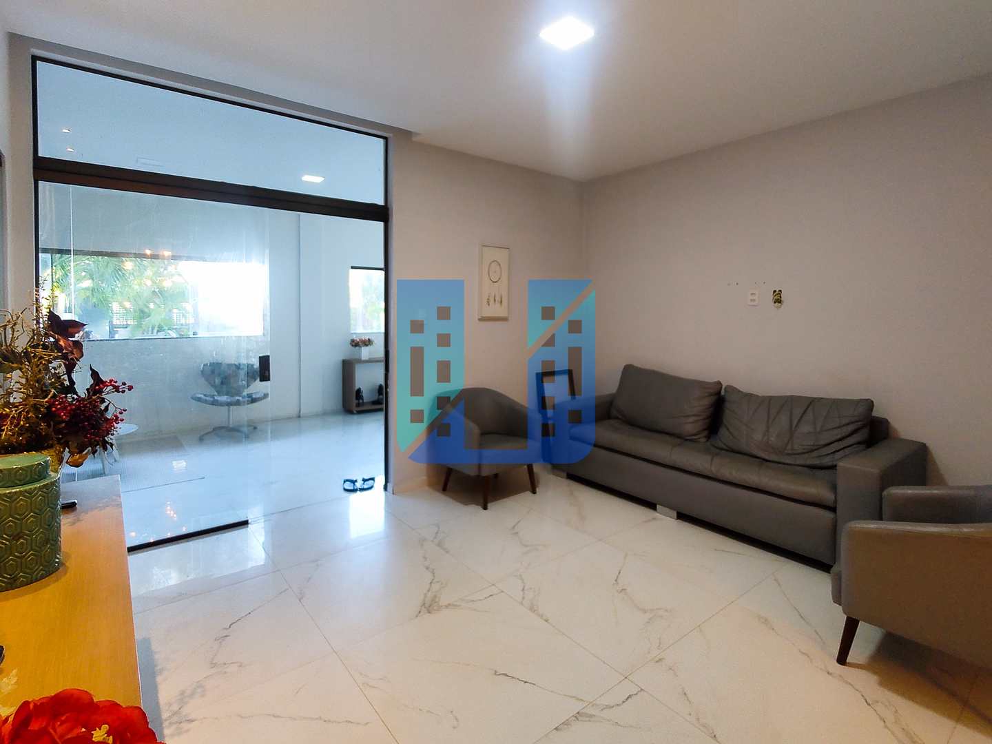 Casa à venda e aluguel com 5 quartos, 600m² - Foto 7