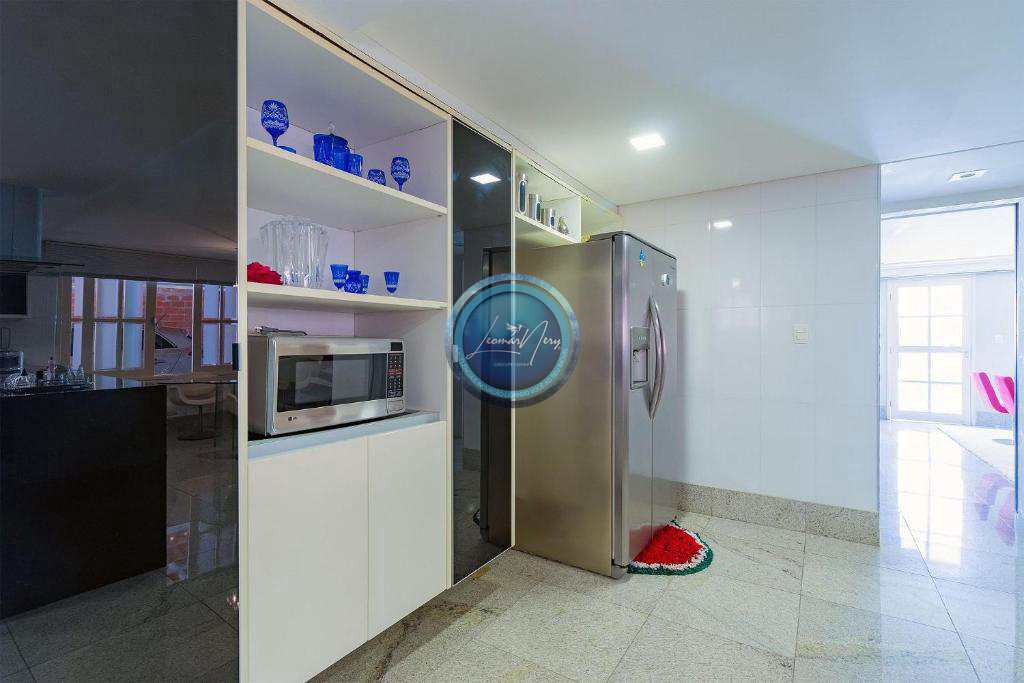 Casa de Condomínio à venda com 5 quartos, 380m² - Foto 16