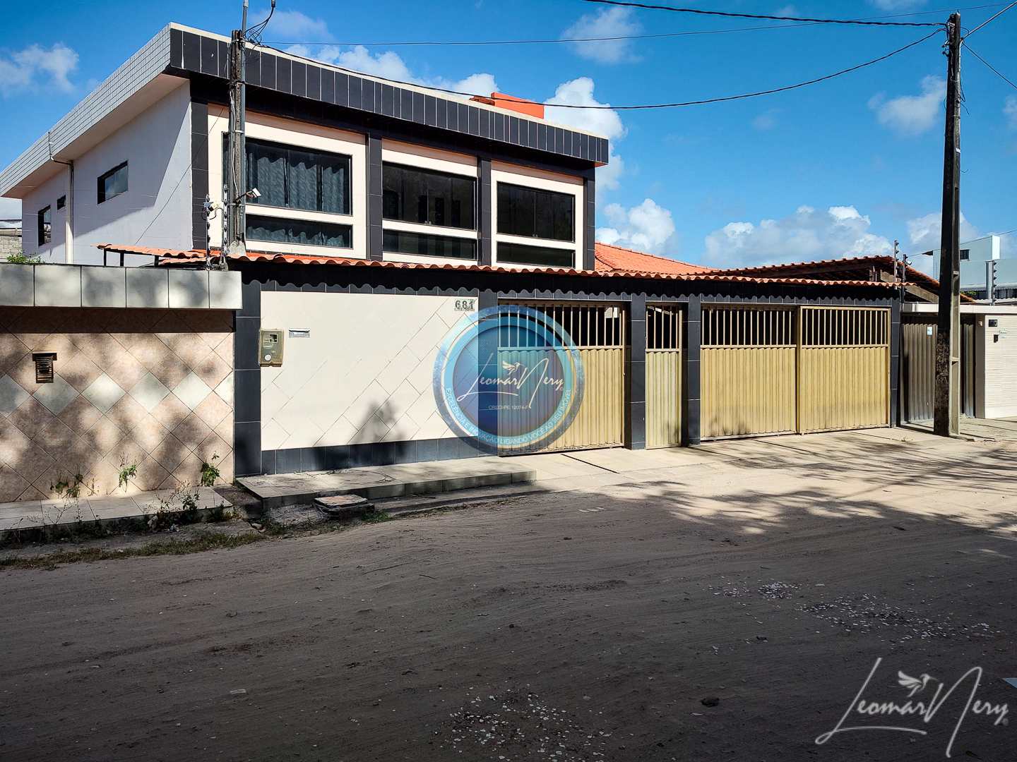 Casa à venda com 4 quartos, 381m² - Foto 3