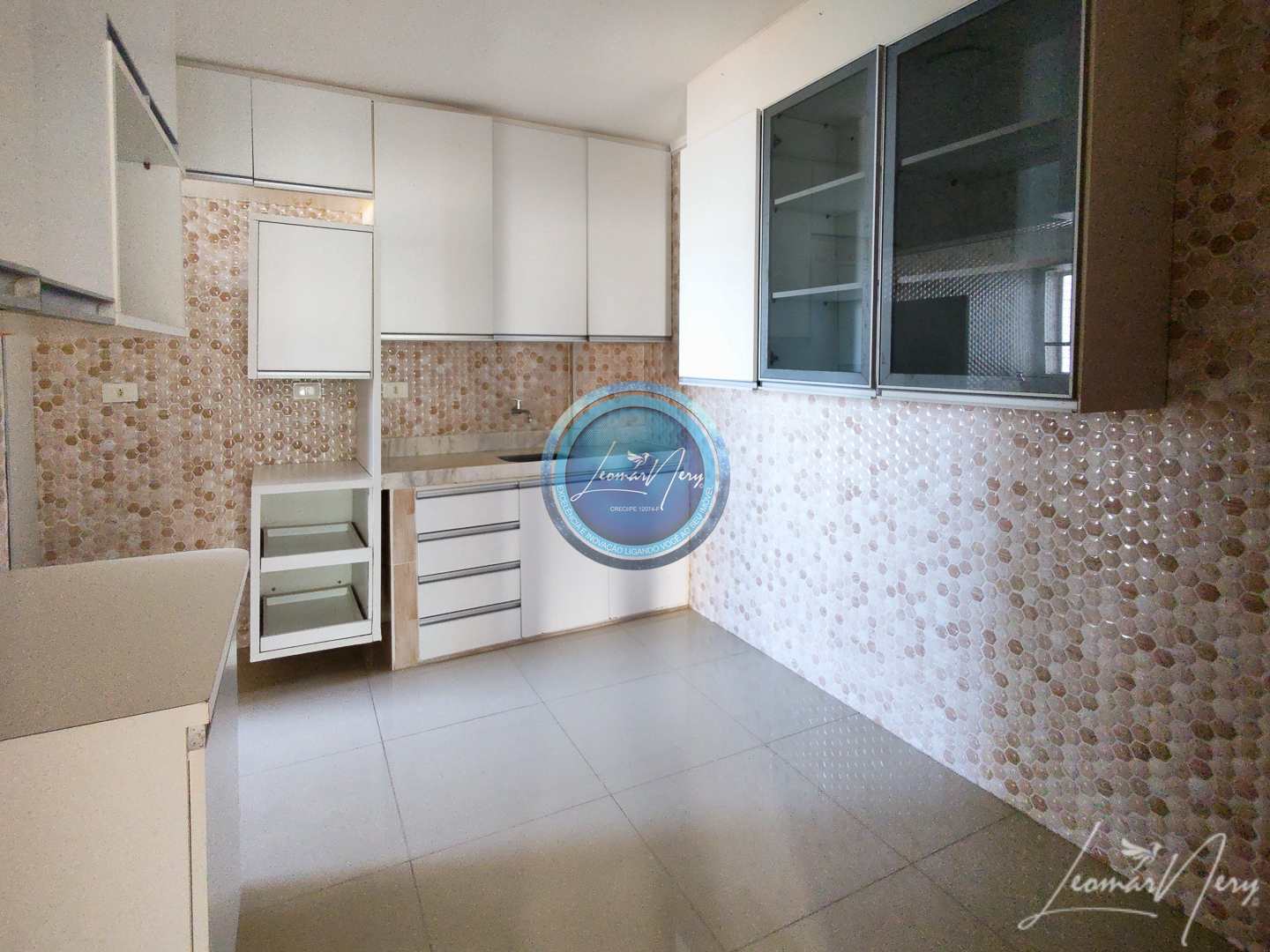 Apartamento à venda com 3 quartos, 84m² - Foto 10