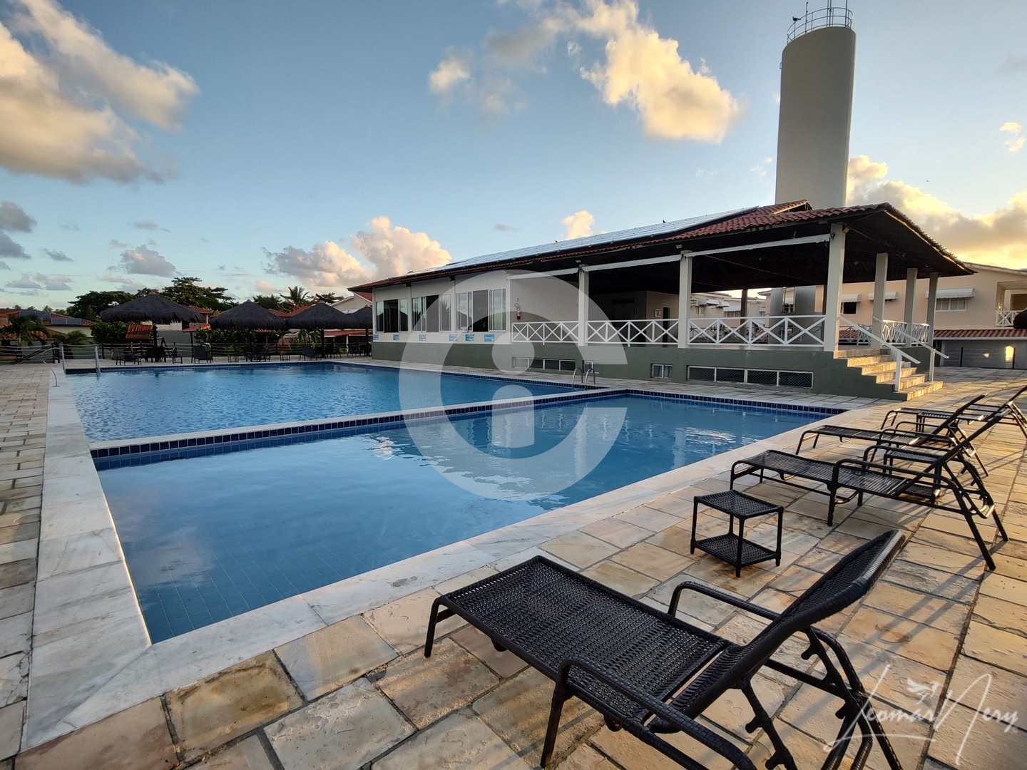 Casa de Condomínio à venda com 4 quartos, 189m² - Foto 3