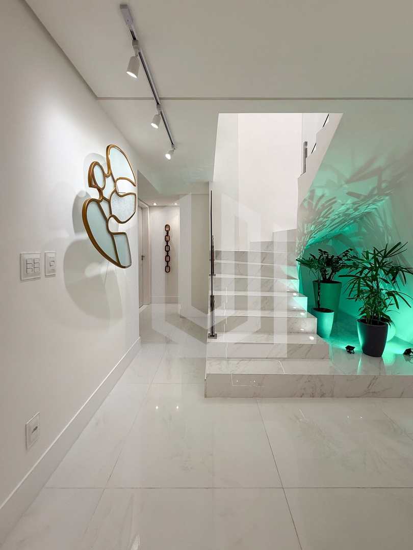 Cobertura à venda com 3 quartos, 260m² - Foto 11