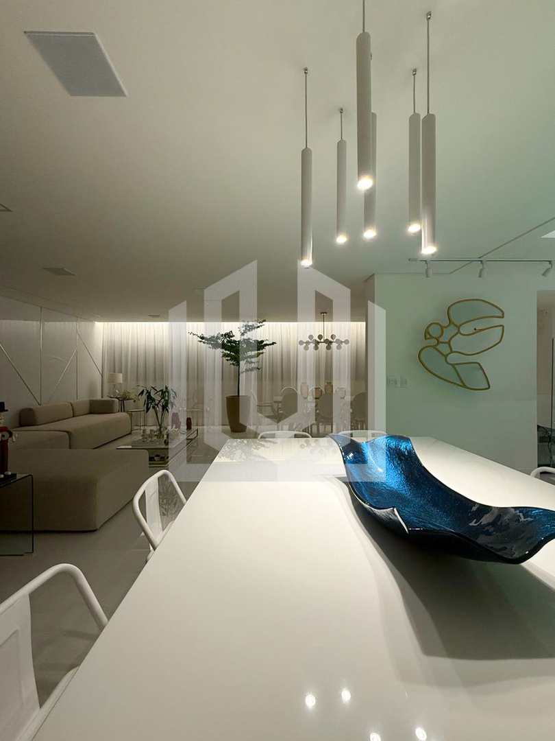 Cobertura à venda com 3 quartos, 260m² - Foto 3