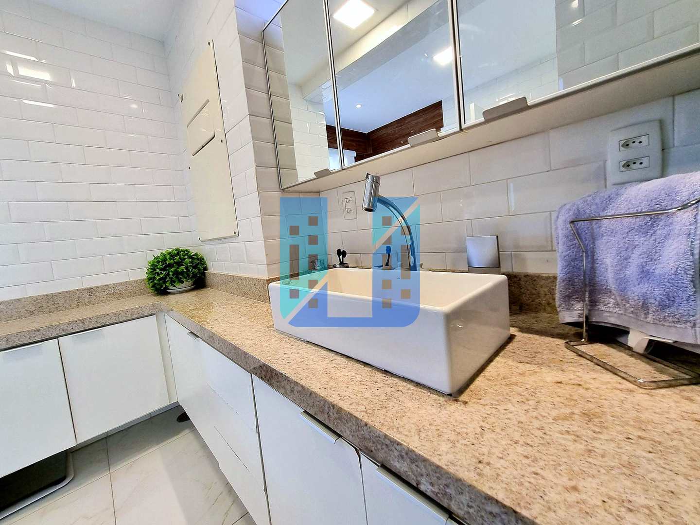 Apartamento à venda com 3 quartos, 140m² - Foto 18