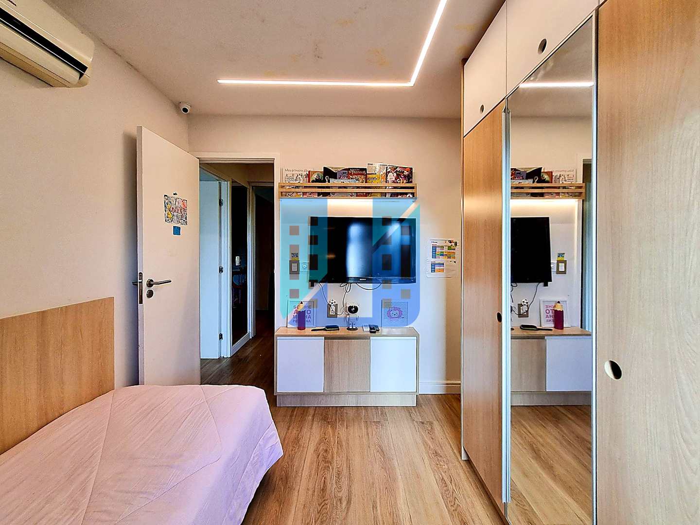 Apartamento à venda com 3 quartos, 140m² - Foto 7