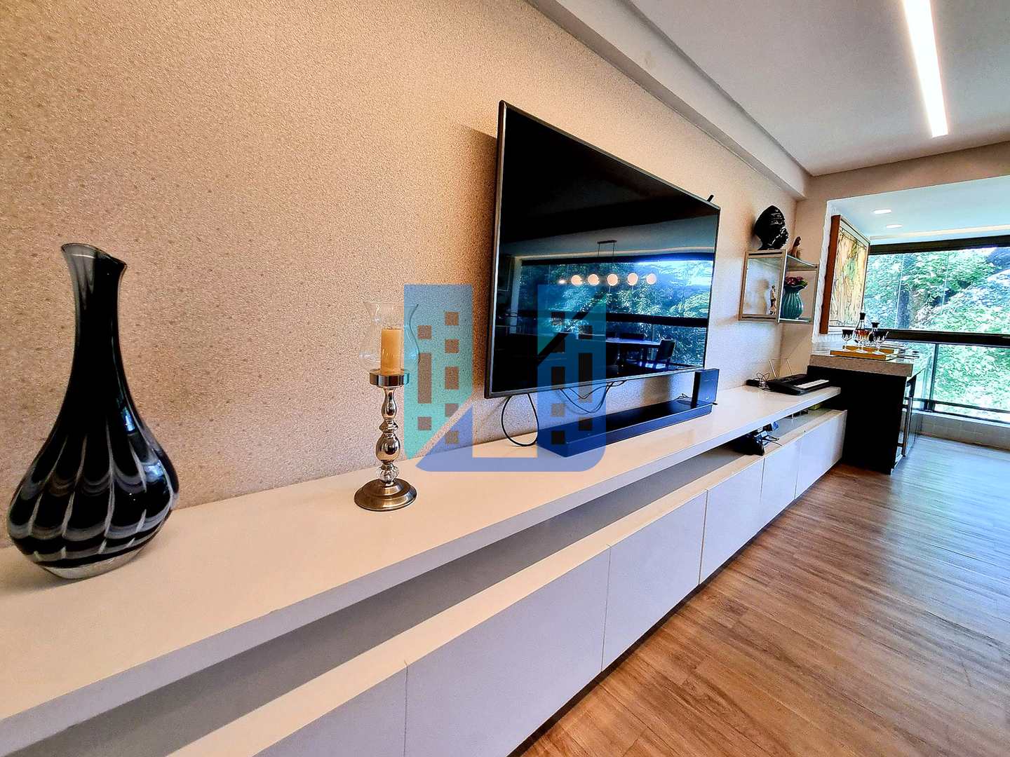 Apartamento à venda com 3 quartos, 140m² - Foto 5