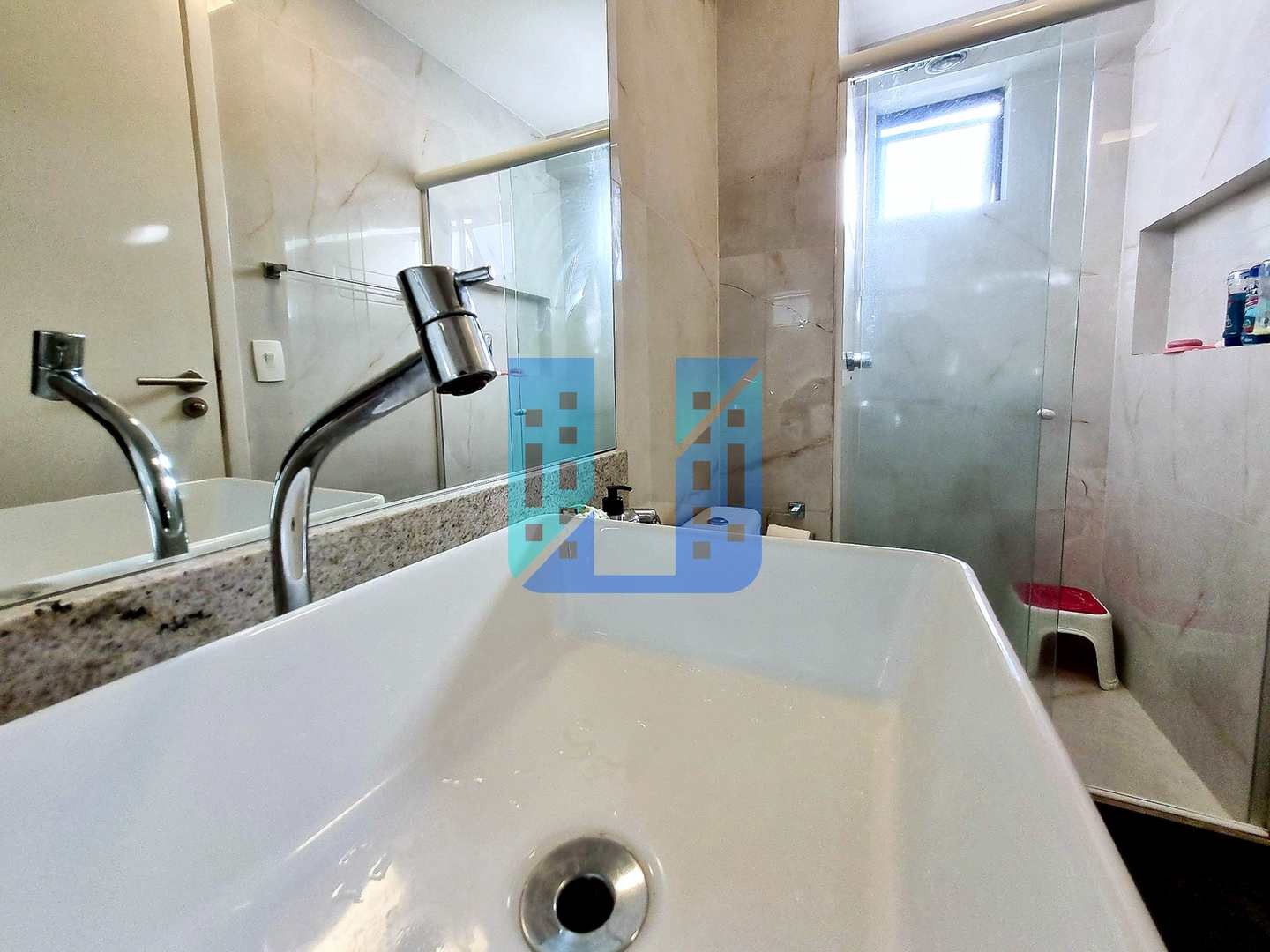 Apartamento à venda com 3 quartos, 140m² - Foto 12