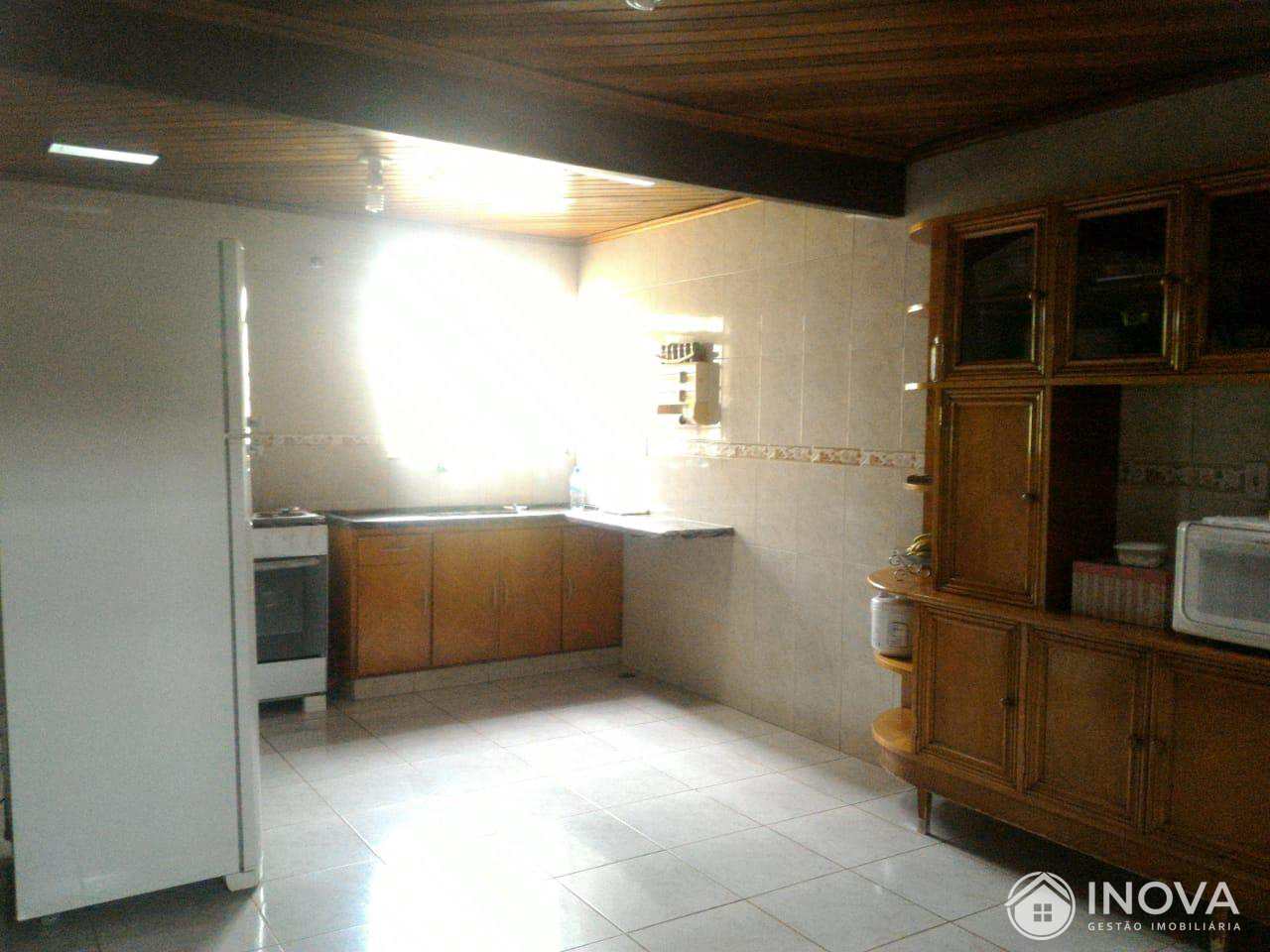 Casa à venda com 3 quartos, 109m² - Foto 19