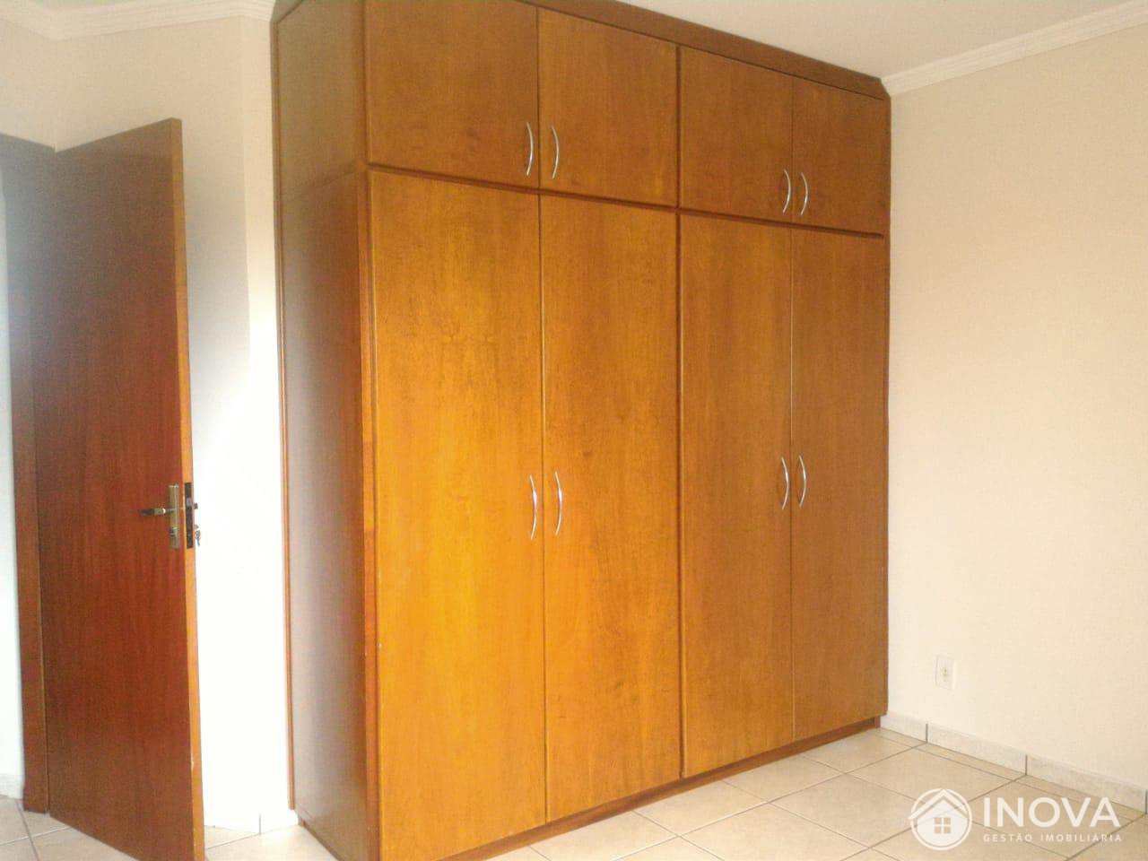 Apartamento à venda com 2 quartos, 200m² - Foto 11