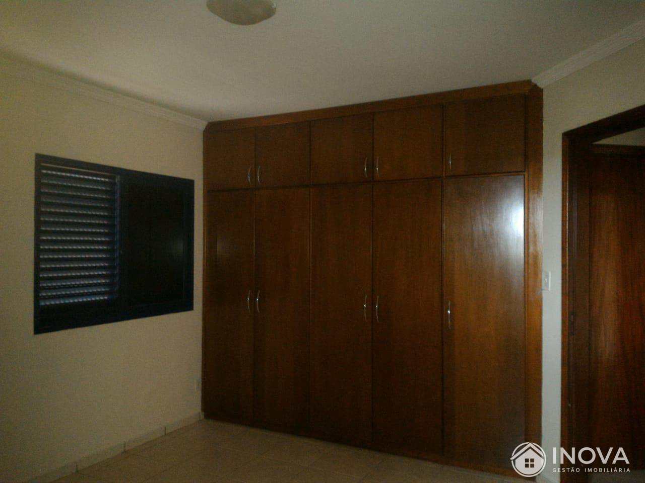 Apartamento à venda com 2 quartos, 200m² - Foto 6