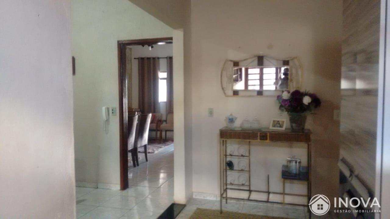 Casa à venda com 2 quartos, 197m² - Foto 6