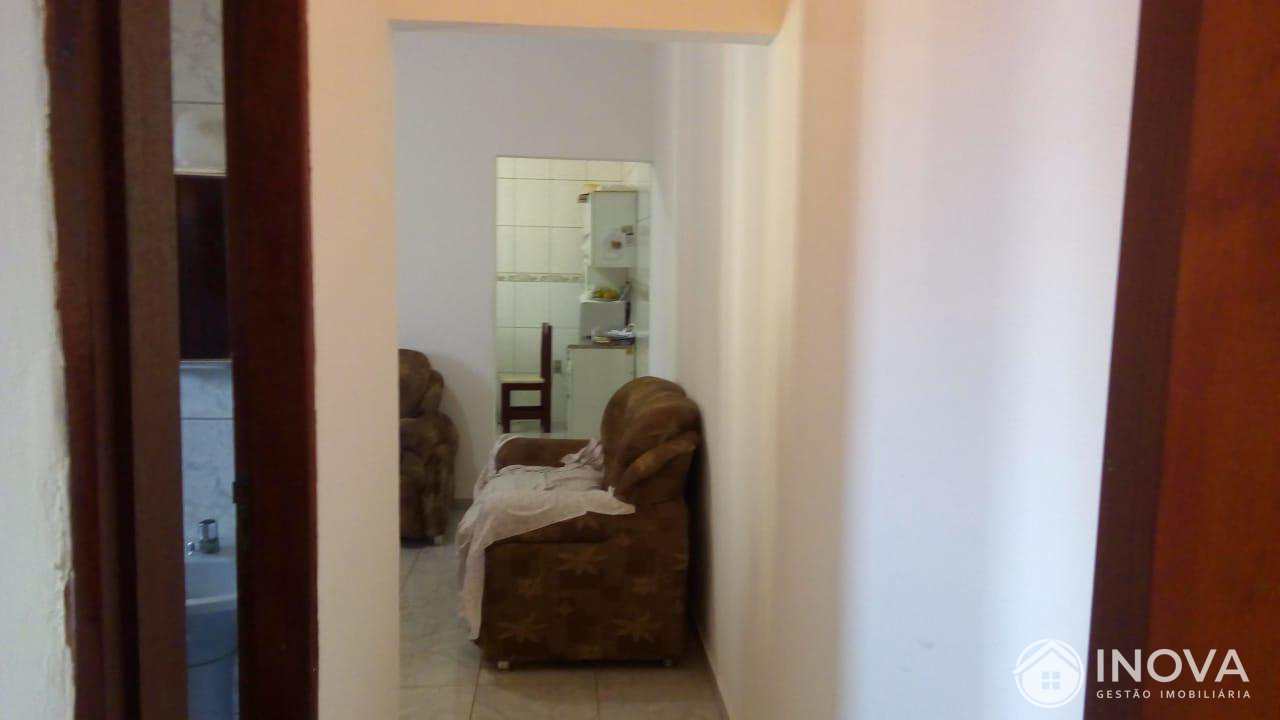 Casa à venda com 1 quarto - Foto 13