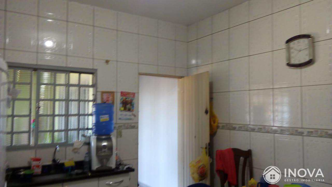 Casa à venda com 1 quarto - Foto 15