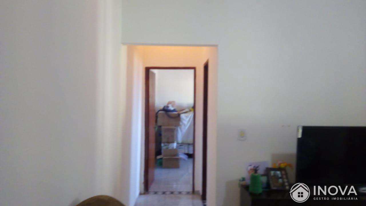 Casa à venda com 1 quarto - Foto 12