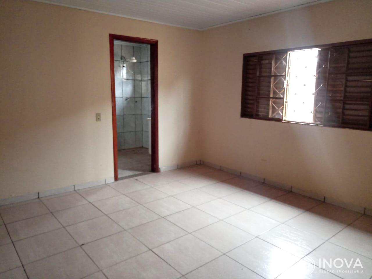 Casa à venda com 1 quarto, 162m² - Foto 2