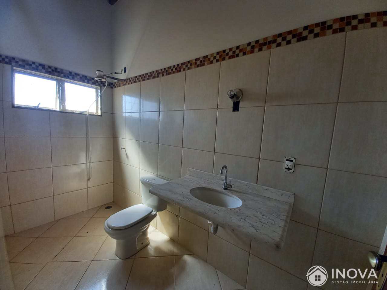 Sobrado à venda com 2 quartos, 331m² - Foto 32