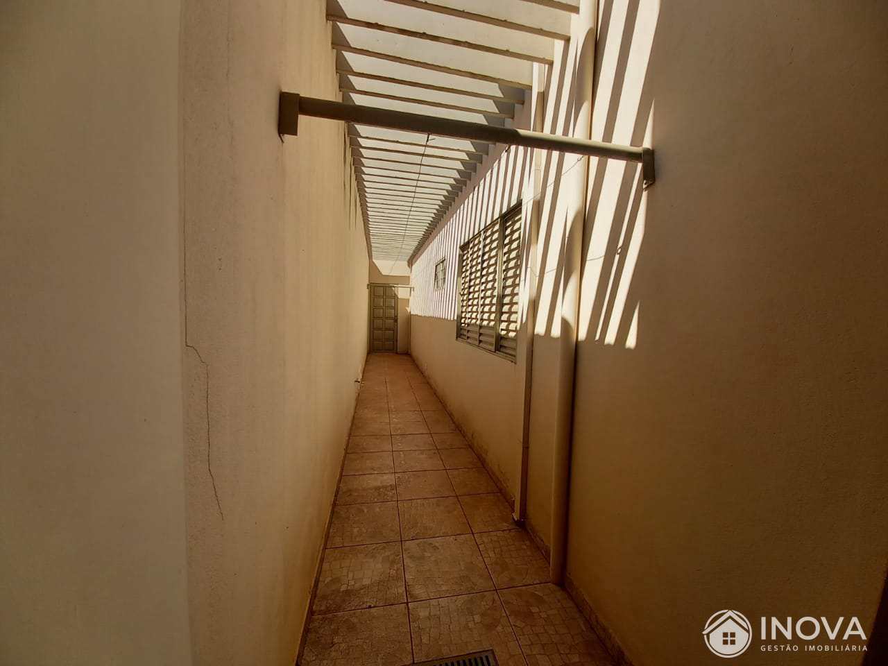 Sobrado à venda com 2 quartos, 331m² - Foto 18