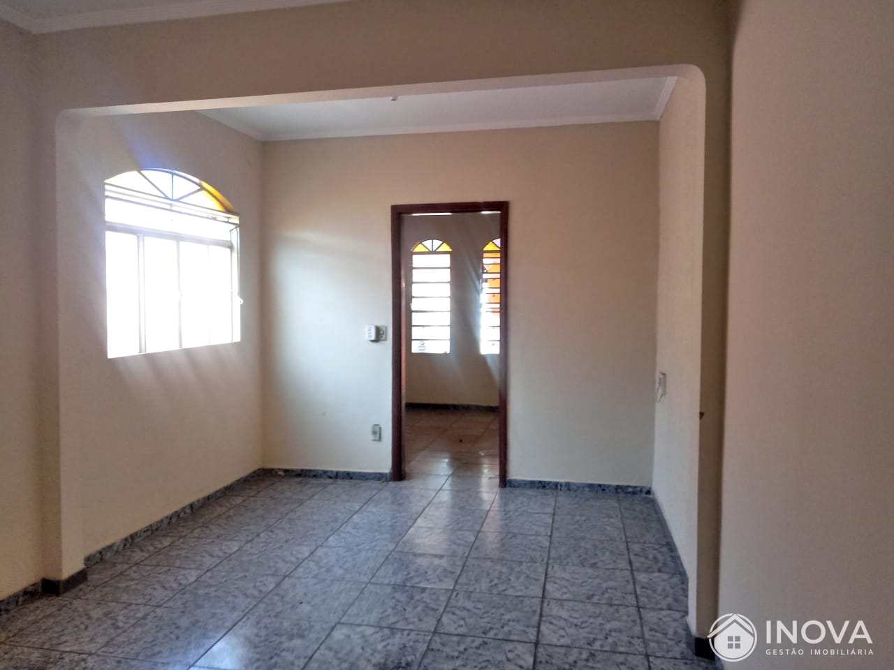 Casa à venda com 3 quartos, 170m² - Foto 5