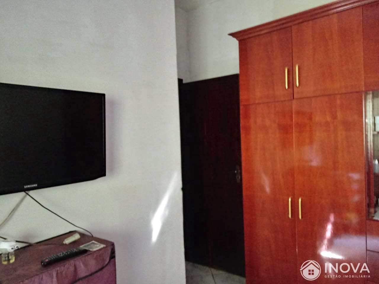 Casa à venda com 3 quartos, 220m² - Foto 6