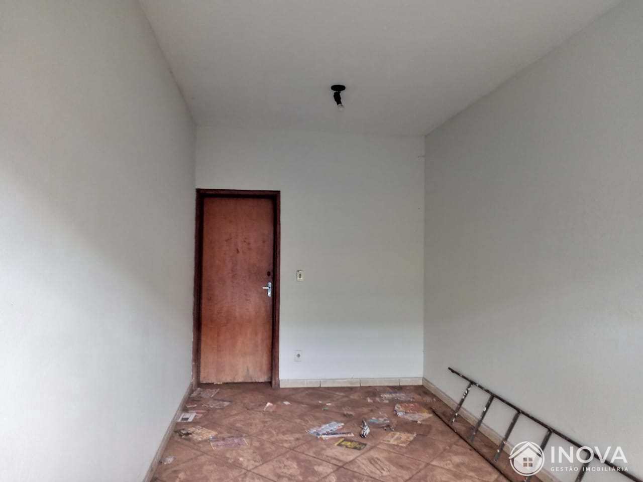 Apartamento para alugar com 2 quartos, 160m² - Foto 2