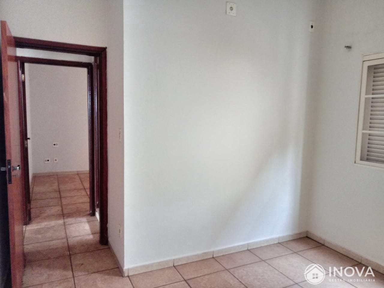 Apartamento para alugar com 2 quartos, 160m² - Foto 9