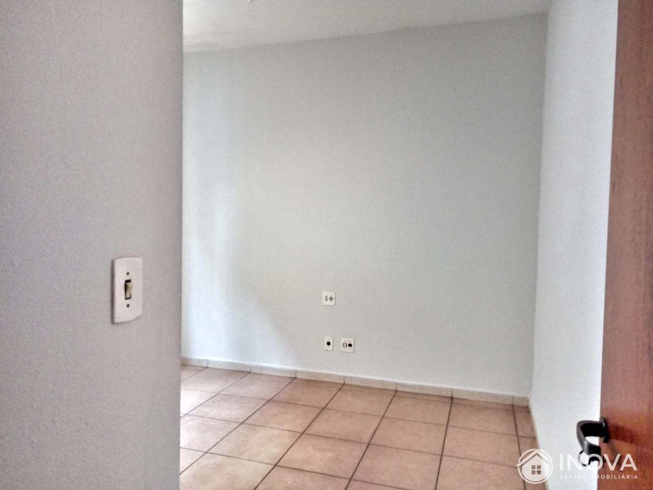 Apartamento para alugar com 2 quartos, 160m² - Foto 16