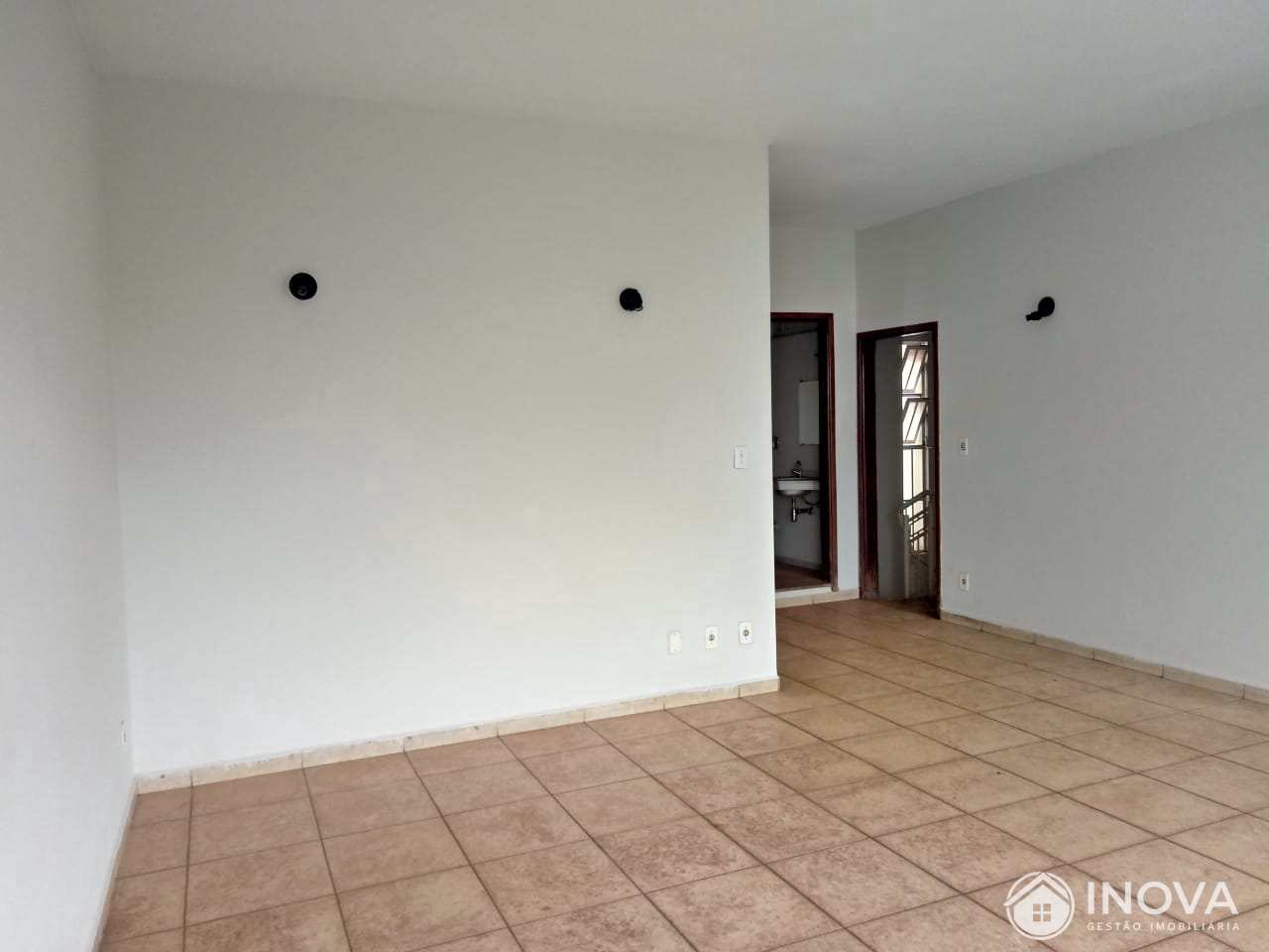 Apartamento para alugar com 2 quartos, 160m² - Foto 7