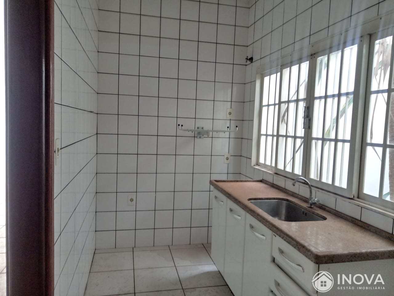 Apartamento para alugar com 2 quartos, 160m² - Foto 19