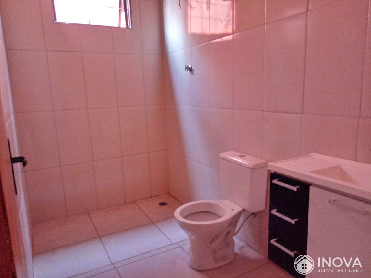 Casa à venda com 3 quartos, 92m² - Foto 11