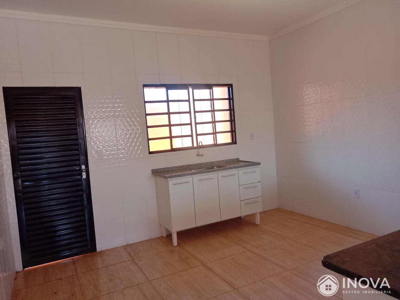 Casa à venda com 3 quartos, 92m² - Foto 5