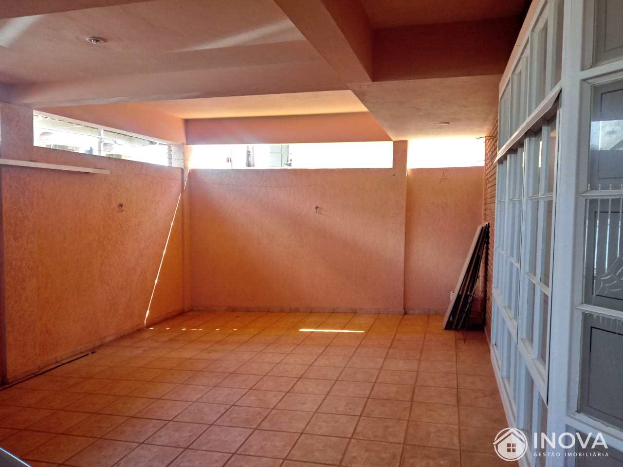 Sobrado à venda com 3 quartos, 213m² - Foto 3