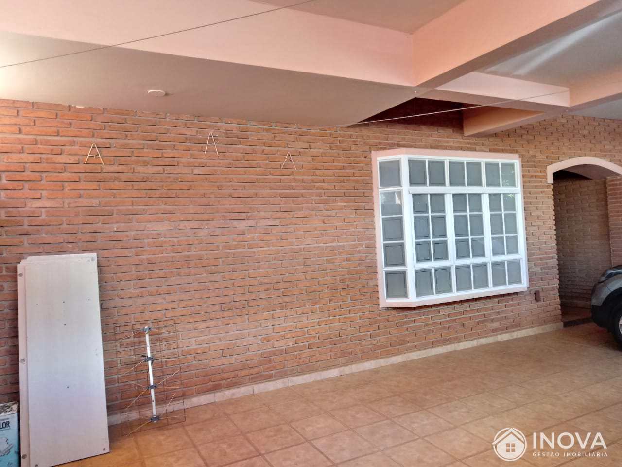 Sobrado à venda com 3 quartos, 213m² - Foto 2