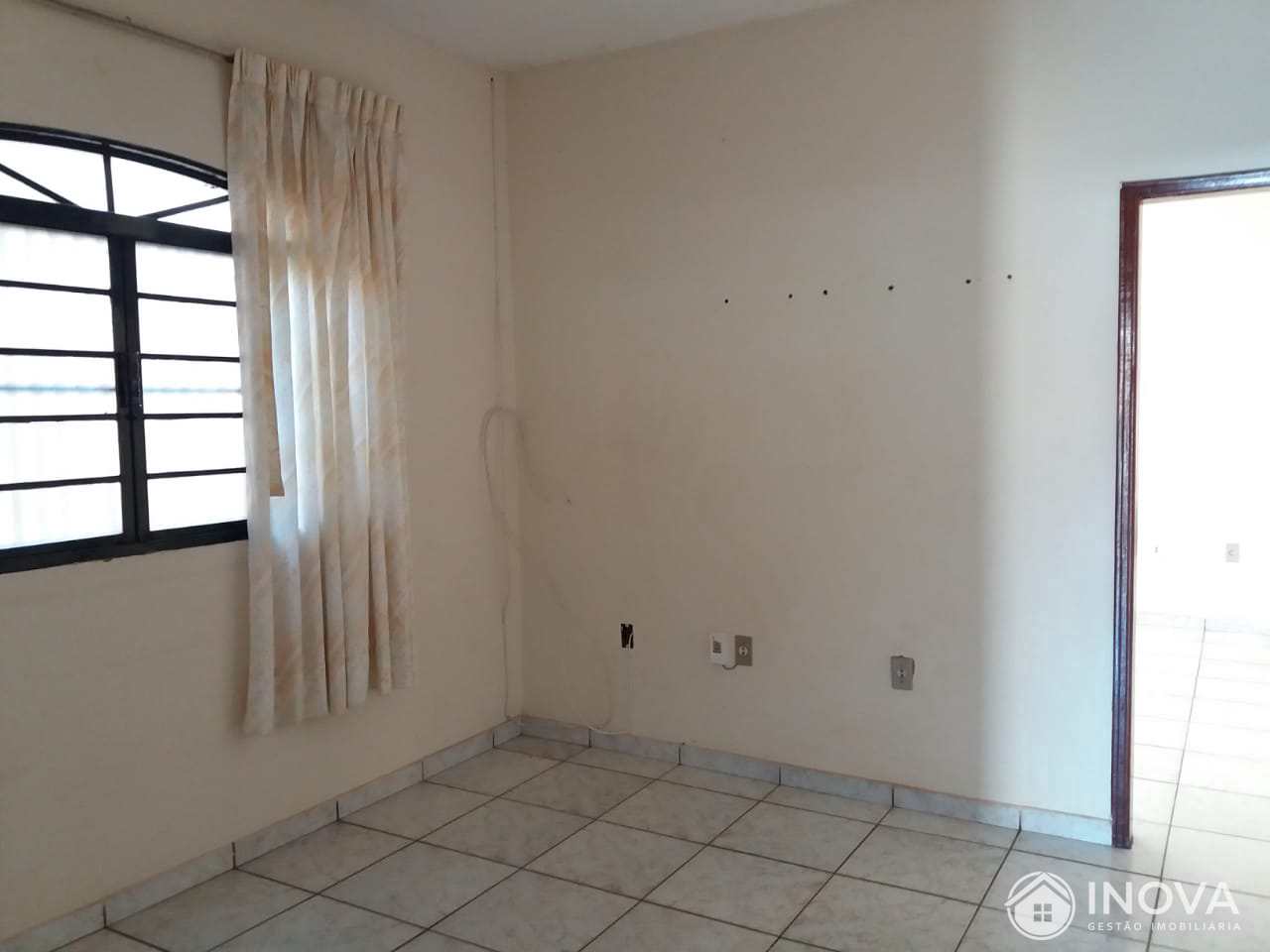 Casa à venda com 3 quartos, 170m² - Foto 7