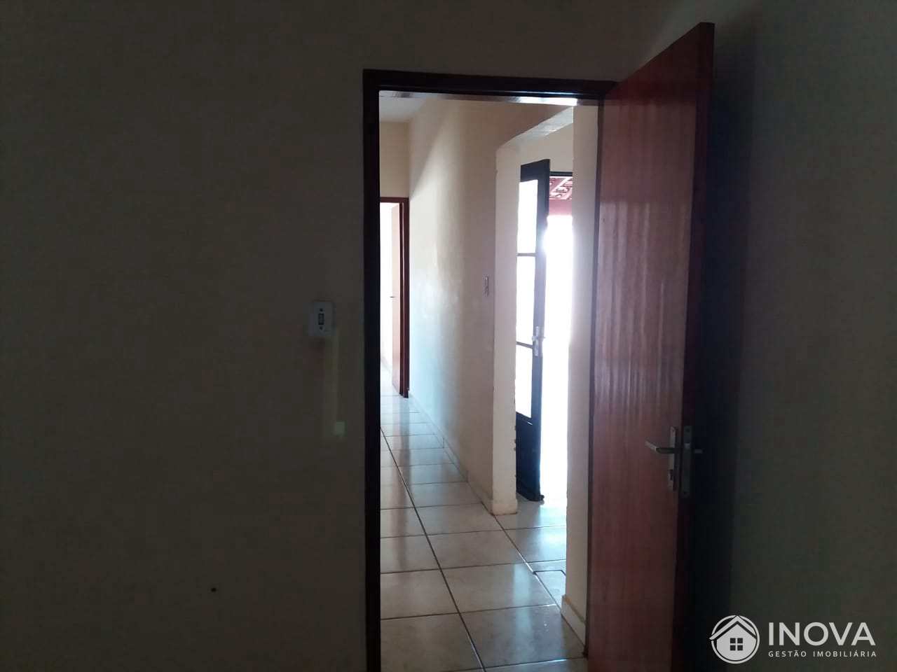 Casa à venda com 3 quartos, 170m² - Foto 9