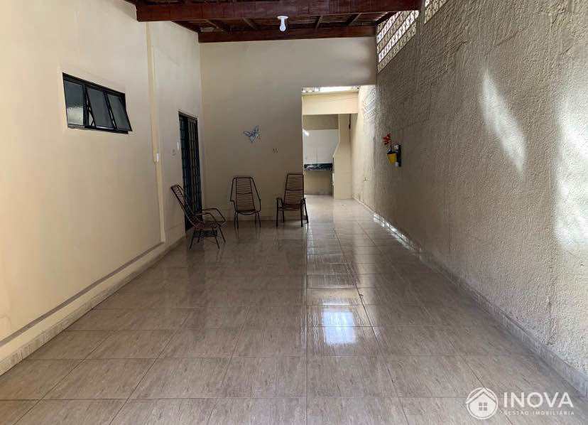 Casa à venda com 5 quartos, 440m² - Foto 2